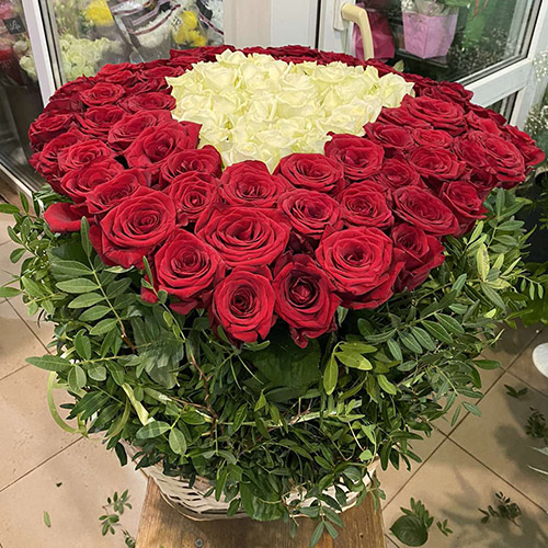 букет у вигляді серця зі 101 троянди у Хмельницькому фото