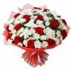 Букет «Великий подаруночок» червоні троянди, білі хризантеми