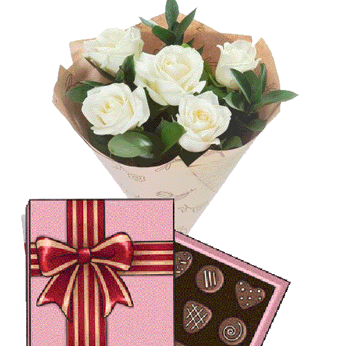 Фото товара 5 белых роз с конфетами в Хмельницком