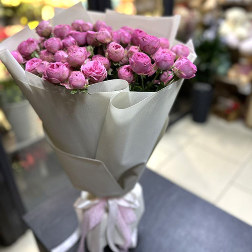 вітрина квіткового магазину у Хмельницькому фото